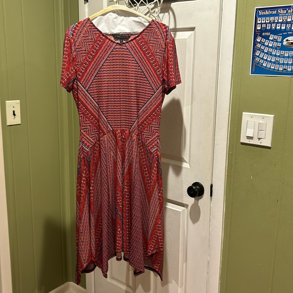 BCBG red white and blue patterned dress